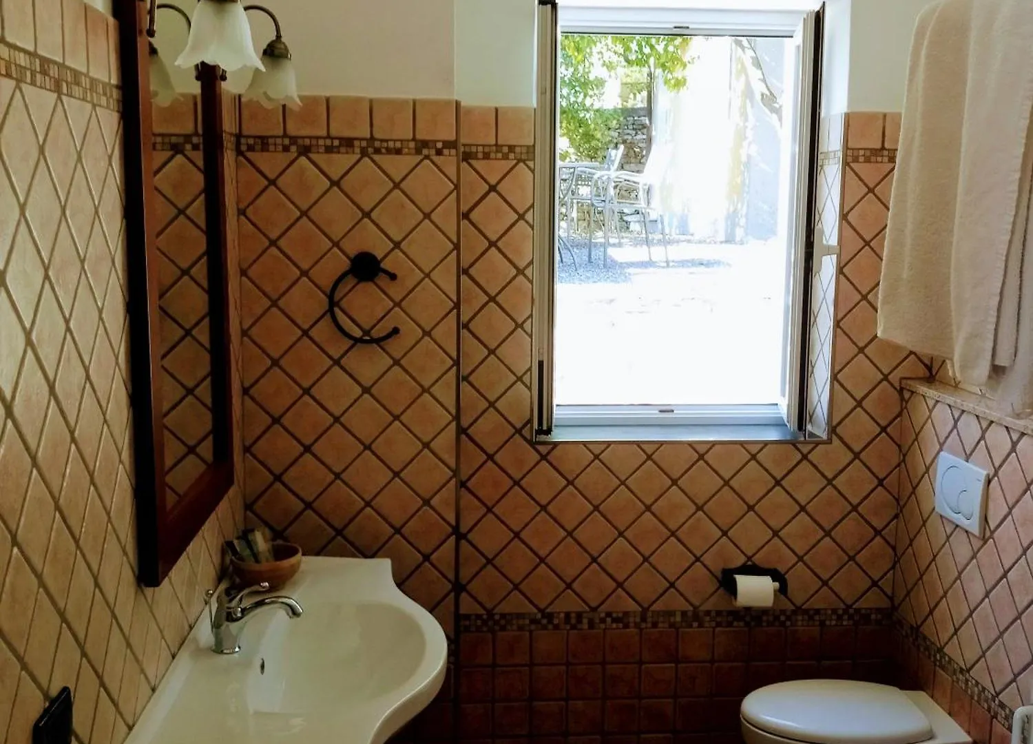 Agriturismo Ardissone Thomas Diano San Pietro アパート